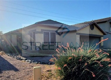 481 N JOSHUA TREE Lane 3 Beds House for Rent Photo Gallery 1